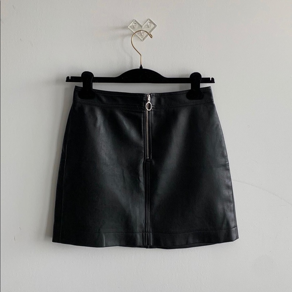 Aritzia Faux Leather Roxanne Skirt